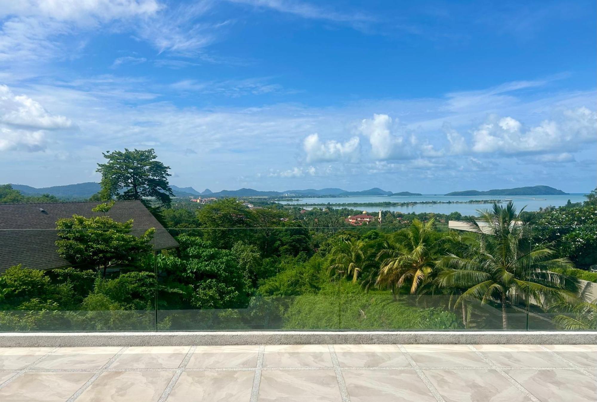 Aroha Seaview Villa - Private Pool - Пантай-Сенанг Экстерьер фото